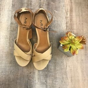 Almost NEW MIA canvas wedges!!